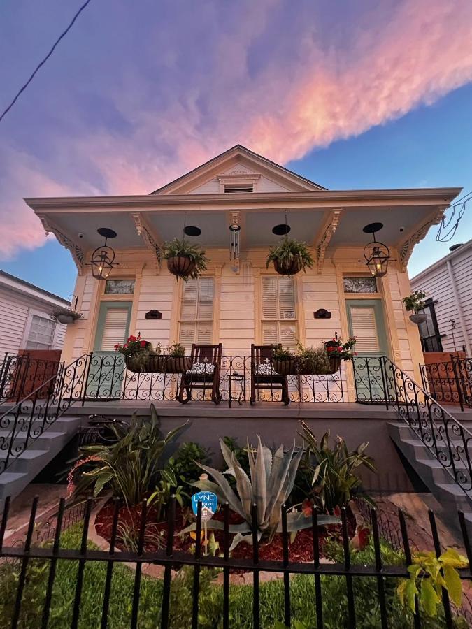 Luxury Historic Shotgun Home In Lower Garden District New Orleans Bagian luar foto